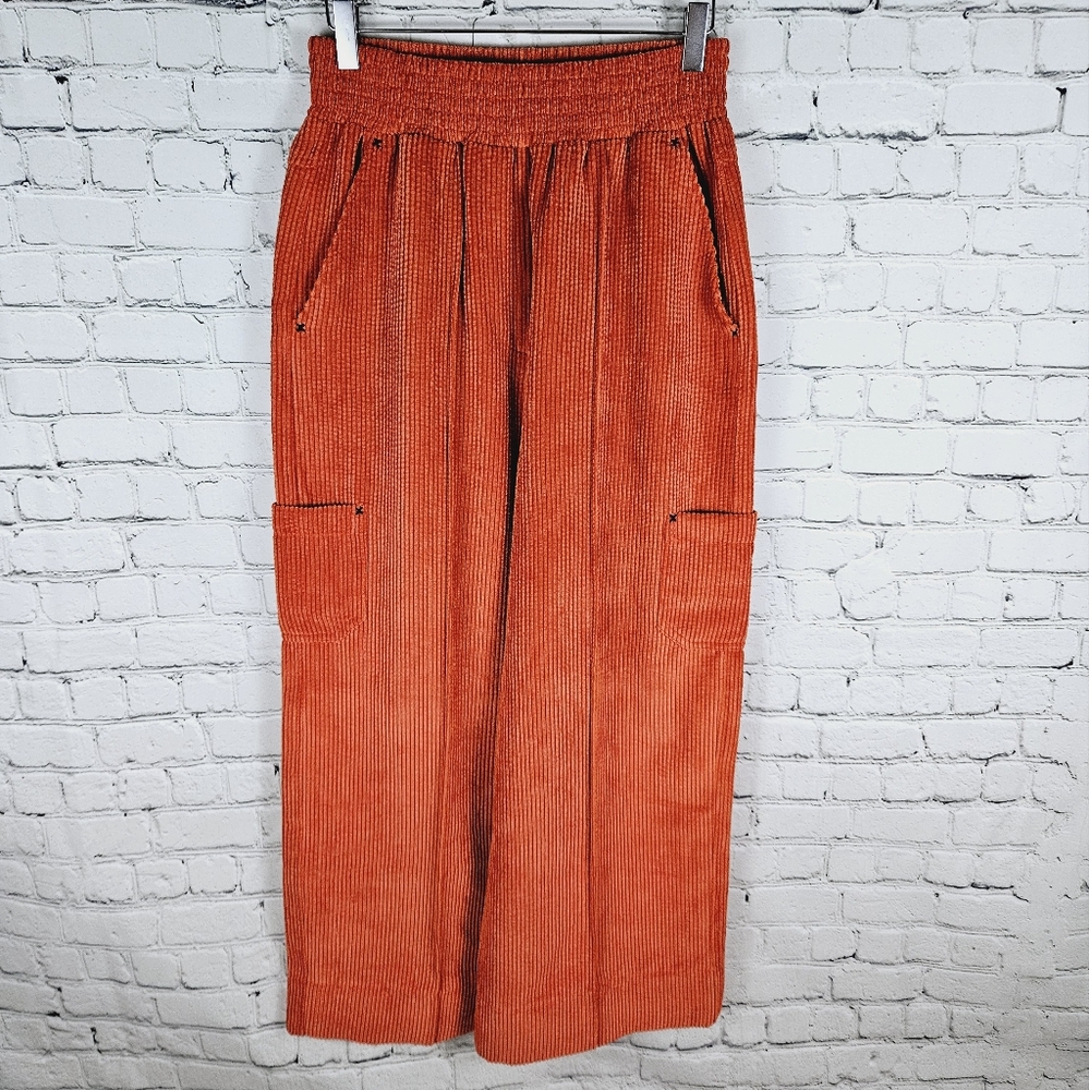 UO URBAN OUTFITTERS | drapey soft corduroy wide leg high waist pants